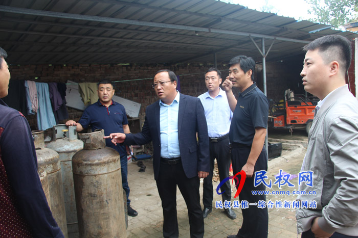 褚廟鄉(xiāng)開展“迎大慶 保安全”安全生產(chǎn)大排查工作 褚廟鄉(xiāng)開展“迎大慶 保安全”安全生產(chǎn)大排查工作
