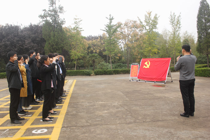 民權(quán)縣委辦公室組織開展紅色教育活動 民權(quán)縣委辦公室組織開展紅色教育活動