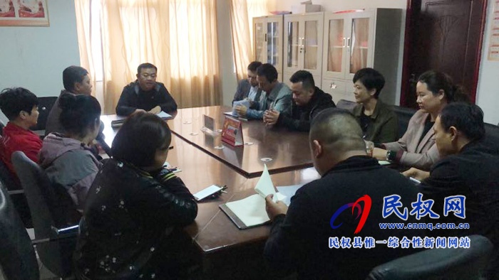 我縣各單位、鄉(xiāng)鎮(zhèn)（街道）傳達貫徹全縣脫貧攻堅工作推進會議精神