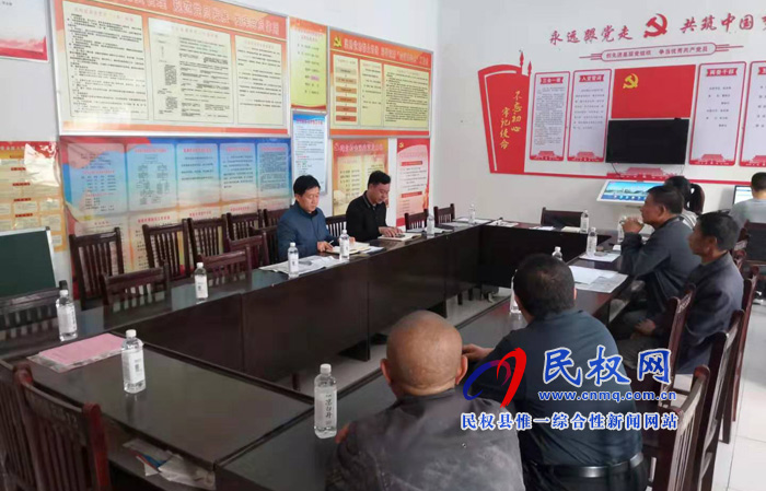 縣委常委、副縣長房季到龍?zhí)伶?zhèn)渾北村調(diào)研基層黨建工作