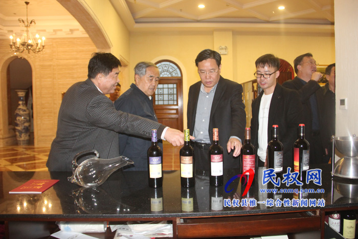 中國食品工業(yè)協(xié)會會長石秀詩到民權(quán)調(diào)研 中國食品工業(yè)協(xié)會會長石秀詩到民權(quán)調(diào)研