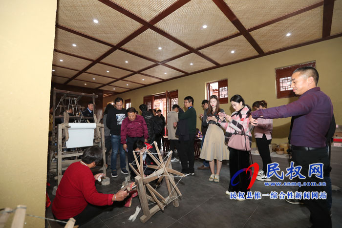 “鄉(xiāng)村振興 出彩中原”全國融媒體看河南暨全國百家媒體商丘行在我縣 “媒林”正式啟動 “鄉(xiāng)村振興 出彩中原”全國融媒體看河南暨全國百家媒體商丘行在我縣 “媒林”正式啟動