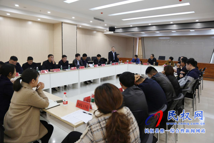 縣醫(yī)保局召開主題教育征求意見座談會(huì) 縣醫(yī)保局召開主題教育征求意見座談會(huì)