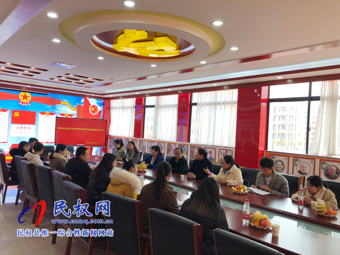 商丘師范學(xué)院教育教學(xué)實(shí)踐基地授牌儀式在民權(quán)縣育才學(xué)校隆重舉行 商丘師范學(xué)院教育教學(xué)實(shí)踐基地授牌儀式在民權(quán)縣育才學(xué)校隆重舉行