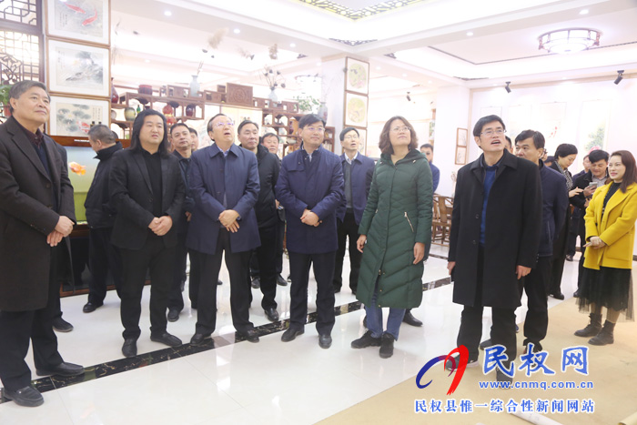南陽市政協(xié)考察團(tuán)蒞臨我縣考察參觀 南陽市政協(xié)考察團(tuán)蒞臨我縣考察參觀