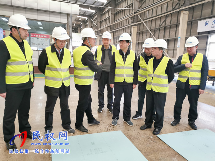 縣委副書記、縣長張團結(jié)率隊赴江蘇太倉北新集團招商考察