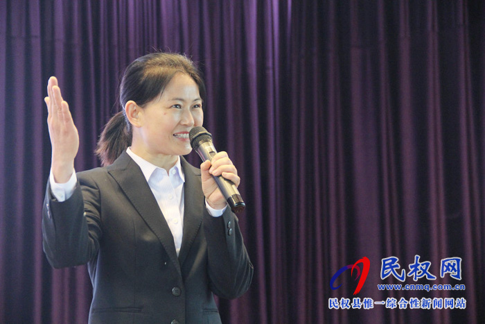 民權(quán)縣實(shí)驗(yàn)小學(xué)舉行“不忘初心·牢記使命”教職工演講比賽 民權(quán)縣實(shí)驗(yàn)小學(xué)舉行“不忘初心·牢記使命”教職工演講比賽