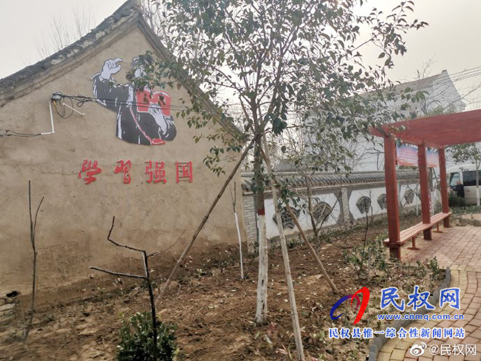 龍?zhí)伶?zhèn)：立足村情，著力美麗鄉(xiāng)村建設(shè)