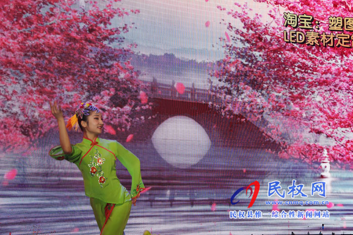 我縣工商業(yè)聯(lián)合會(huì)(總商會(huì))2020年新春年會(huì)隆重舉行 我縣工商業(yè)聯(lián)合會(huì)(總商會(huì))2020年新春年會(huì)隆重舉行