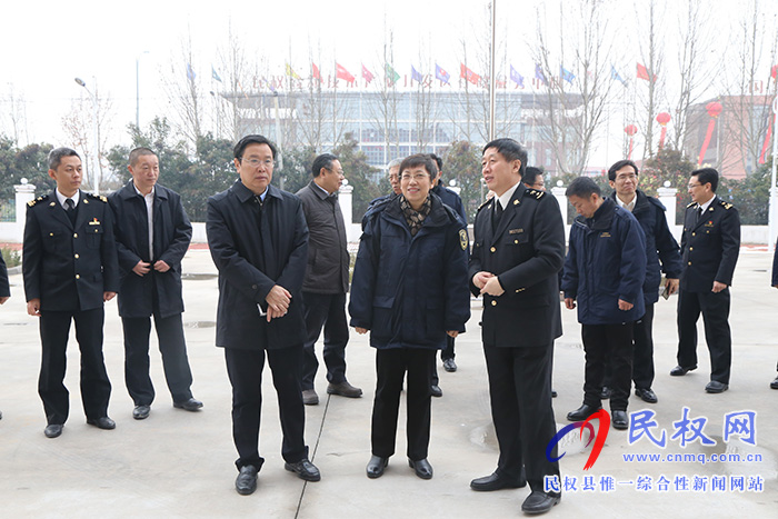 海關(guān)總署慰問組到民權(quán)調(diào)研慰問 海關(guān)總署慰問組到民權(quán)調(diào)研慰問