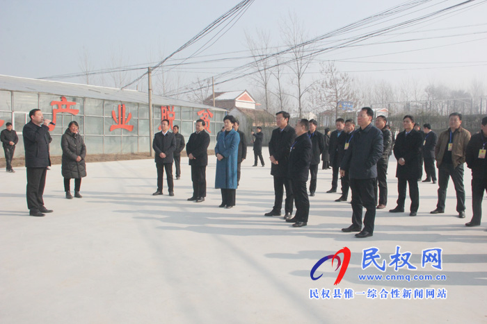 睢陽區(qū)部分商丘市五屆人大代表蒞臨民權集中視察 睢陽區(qū)部分商丘市五屆人大代表蒞臨民權集中視察