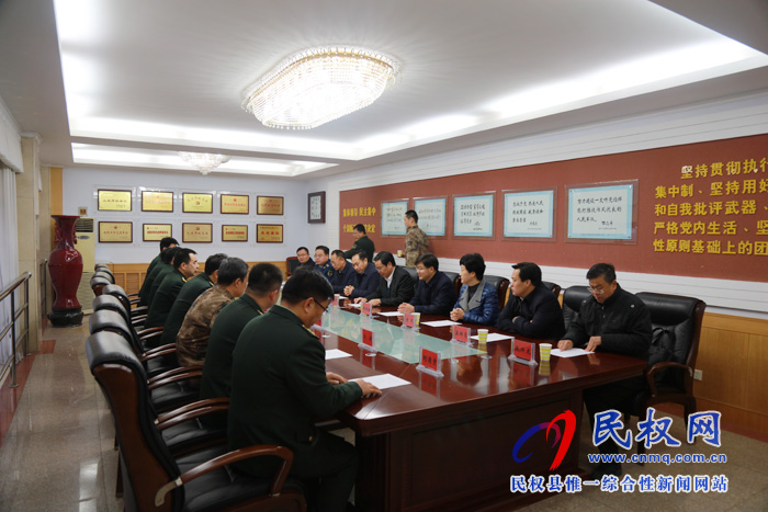 縣四家領(lǐng)導慰問市軍分區(qū)駐地官兵 縣四家領(lǐng)導慰問市軍分區(qū)駐地官兵
