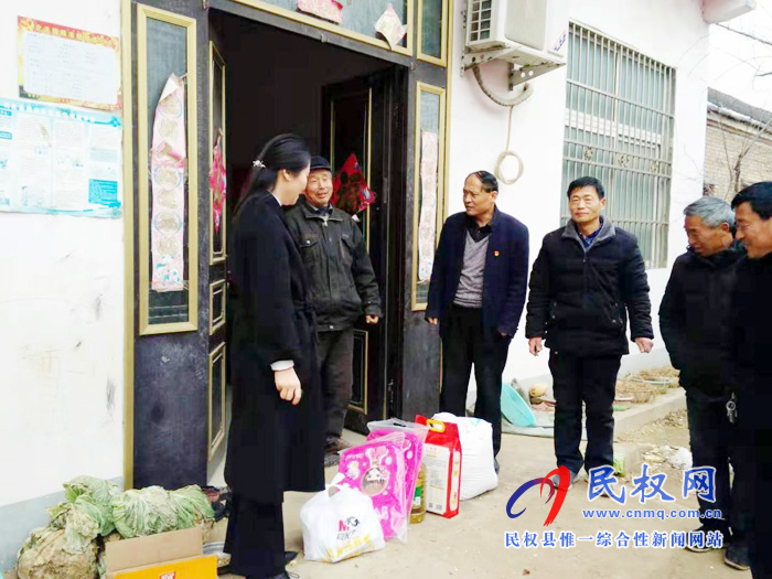縣供銷社慰問幫扶村貧困戶 縣供銷社慰問幫扶村貧困戶