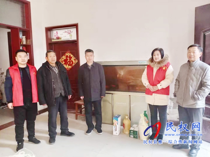 縣人大常委會(huì)機(jī)關(guān)慰問開展走訪慰問道德模范 縣人大常委會(huì)機(jī)關(guān)慰問開展走訪慰問道德模范