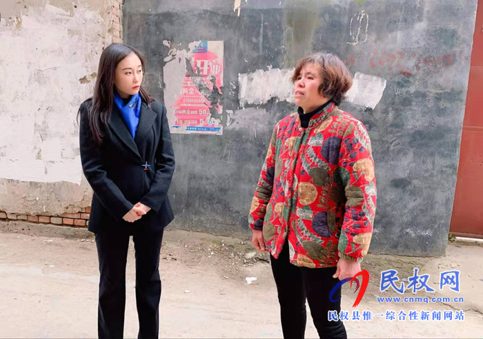 副縣長朱琳春節(jié)慰問文化廣電旅游局困難職工 副縣長朱琳春節(jié)慰問文化廣電旅游局困難職工