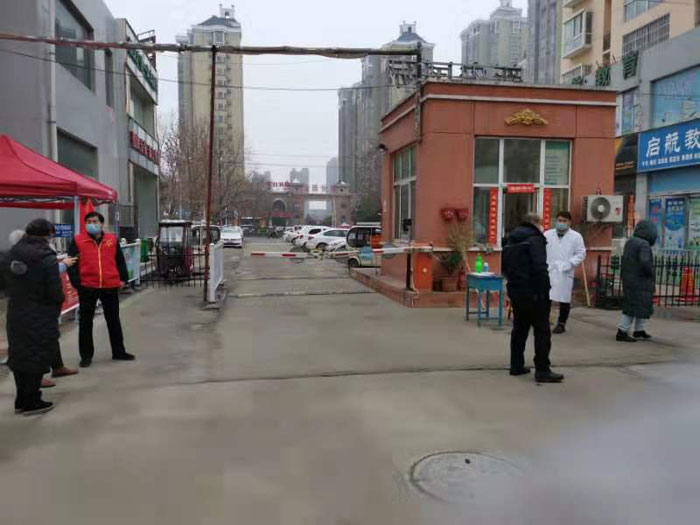 縣審計(jì)局:黨員志愿者開展疫情防控志愿服務(wù)活動(dòng) 縣審計(jì)局:黨員志愿者開展疫情防控志愿服務(wù)活動(dòng)