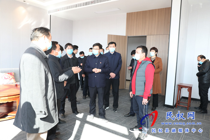 縣委副書記、縣長張團結(jié)調(diào)研疫情期間我縣企業(yè)復(fù)工復(fù)產(chǎn)情況