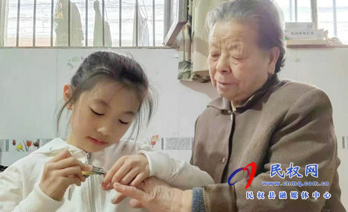 我勞動(dòng)我快樂(lè)——民權(quán)縣實(shí)驗(yàn)小學(xué)開(kāi)展居家防疫勞動(dòng)教育 我勞動(dòng)我快樂(lè)——民權(quán)縣實(shí)驗(yàn)小學(xué)開(kāi)展居家防疫勞動(dòng)教育