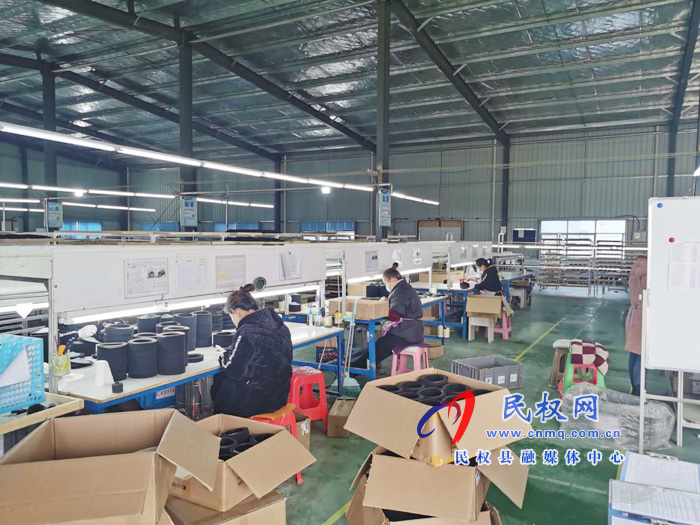 王莊寨鎮(zhèn):多措并舉助力企業(yè)有序復(fù)工復(fù)產(chǎn) 王莊寨鎮(zhèn):多措并舉助力企業(yè)有序復(fù)工復(fù)產(chǎn)