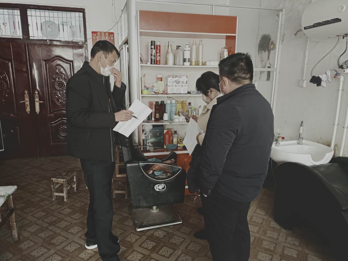 野崗鎮(zhèn)商業(yè)門店積極簽訂復(fù)工期間疫情防控目標(biāo)責(zé)任書 野崗鎮(zhèn)商業(yè)門店積極簽訂復(fù)工期間疫情防控目標(biāo)責(zé)任書