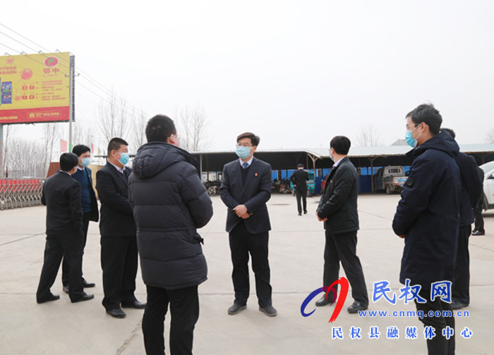 縣委副書記、縣長張團結查看高新區(qū)復工復產和防疫防控工作