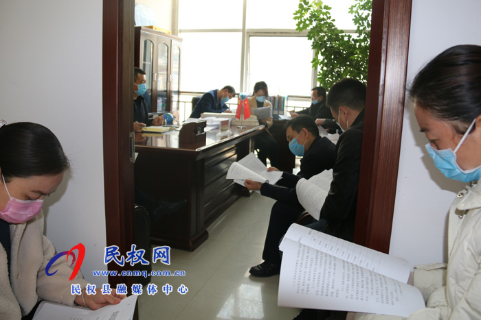 我縣各鄉(xiāng)鎮(zhèn)（街道）、縣直各單位學(xué)習(xí)傳達(dá)全縣決戰(zhàn)決勝脫貧攻堅(jiān)會(huì)議精神