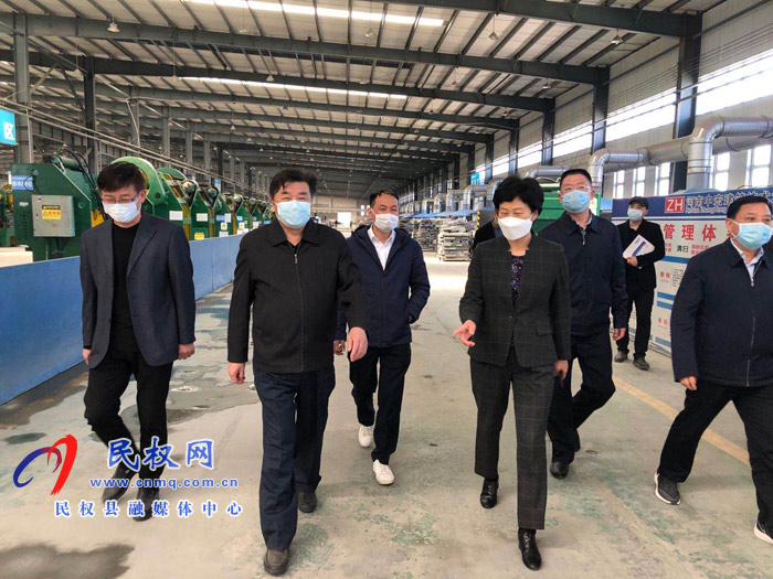 市人大常委會副主任、市總工會主席劉沛到我縣走訪企業(yè)切實幫助解決實際困難