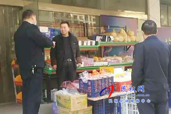 縣城市管理局東區(qū)中隊集中開展綜合整治行動 縣城市管理局東區(qū)中隊集中開展綜合整治行動