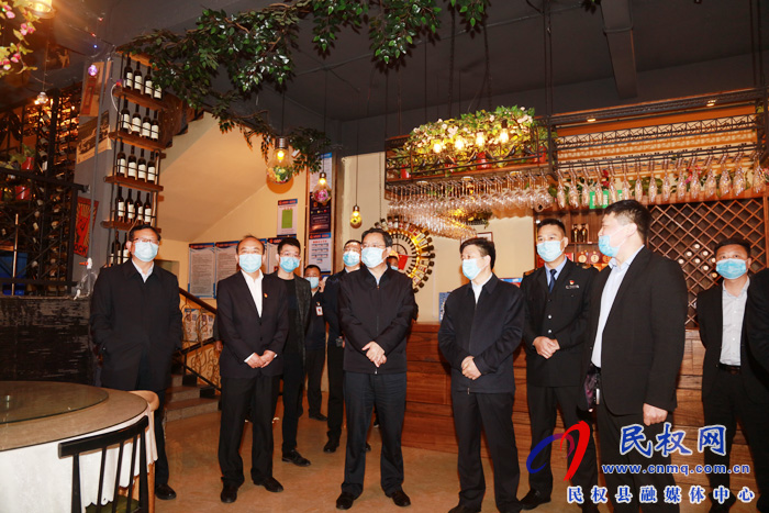 市人大常委會副主任、縣委書記姬脈常查看我縣重點公共服務業(yè)場所復工復產(chǎn)工作