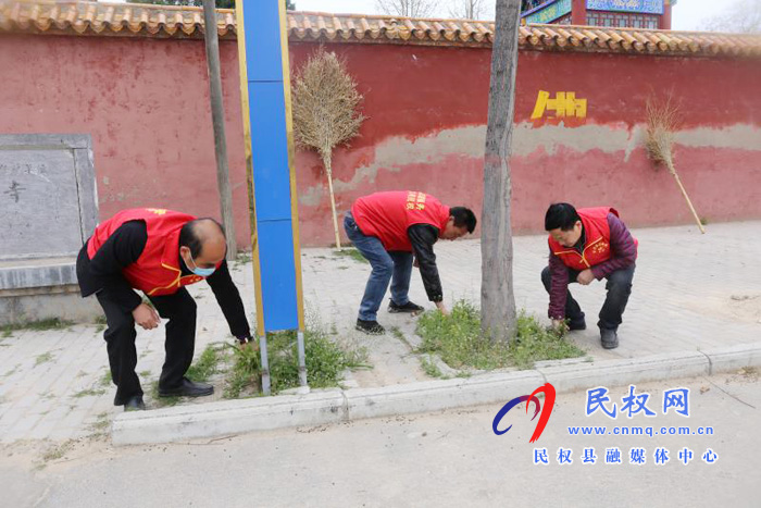 白云寺鎮(zhèn)財(cái)政所開展文明旅游志愿者服務(wù)活動(dòng) 白云寺鎮(zhèn)財(cái)政所開展文明旅游志愿者服務(wù)活動(dòng)