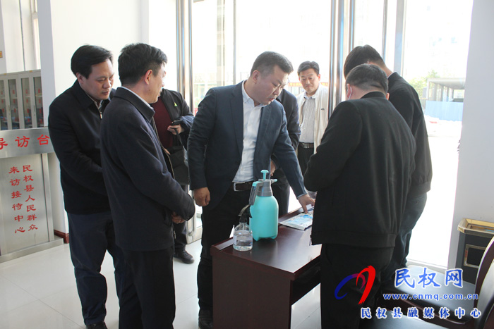 市委常委、政法委書記牛亞東到我縣調(diào)研基層社會治理工作和“黨建＋一中心四平臺”建設(shè)情況