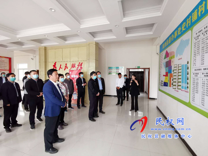 市委書記王戰(zhàn)營、市長張建慧帶隊(duì)觀摩點(diǎn)評民權(quán)縣重點(diǎn)工作