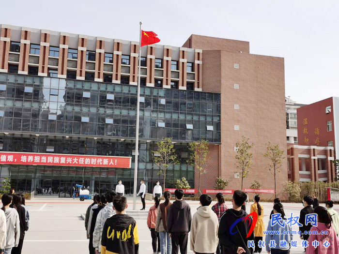 縣民族學(xué)校組織九年級師生有序返校 縣民族學(xué)校組織九年級師生有序返校