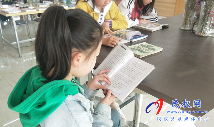 民權:走進浩瀚書海 迎接世界讀書日 民權:走進浩瀚書海 迎接世界讀書日
