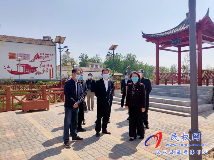 省高級(jí)人民法院副院長(zhǎng)史小紅到野崗鎮(zhèn)調(diào)研指導(dǎo)復(fù)工復(fù)學(xué)、基層黨建和脫貧攻堅(jiān)工作