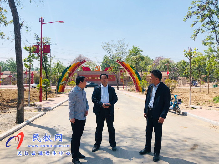 市委黨史研究室主任趙世海到民權(quán)調(diào)研紅色基因傳承情況 市委黨史研究室主任趙世海到民權(quán)調(diào)研紅色基因傳承情況