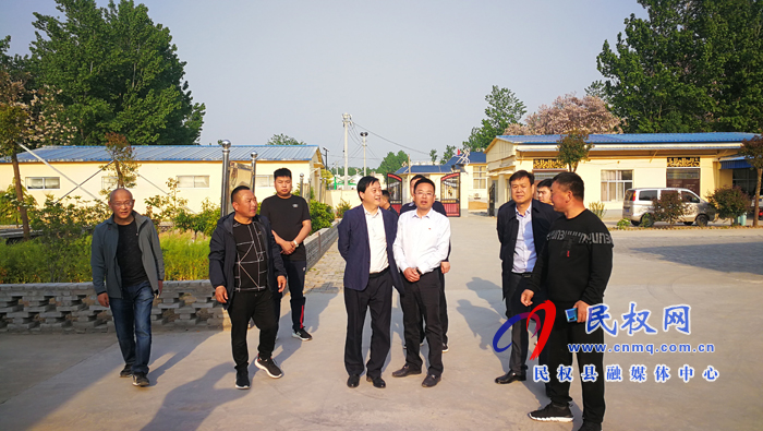 縣委常委、統(tǒng)戰(zhàn)部長趙通調研清真食品企業(yè)