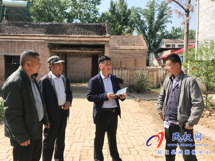 褚廟鄉(xiāng)“遍訪”脫貧戶摸清民情解民憂 褚廟鄉(xiāng)“遍訪”脫貧戶摸清民情解民憂