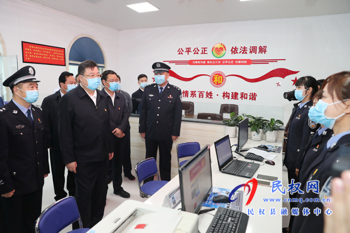 副省長舒慶一行到我縣調(diào)研信訪穩(wěn)定工作 副省長舒慶一行到我縣調(diào)研信訪穩(wěn)定工作