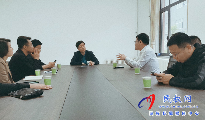 新大洲總裁許樹茂等企業(yè)家組團考察我縣保稅物流中心招商運營工作 新大洲總裁許樹茂等企業(yè)家組團考察我縣保稅物流中心招商運營工作