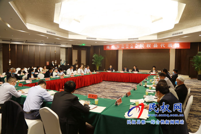 市政協(xié)主席曾昭寶，市委常委、常務(wù)副市長吳祖明參加民權(quán)代表團(tuán)審議市政府工作報告和計劃、財政工作報告