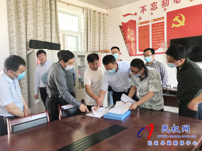 省調(diào)研組蒞民調(diào)研2019年度財(cái)政扶持村級(jí)集體經(jīng)濟(jì)項(xiàng)目情況 省調(diào)研組蒞民調(diào)研2019年度財(cái)政扶持村級(jí)集體經(jīng)濟(jì)項(xiàng)目情況