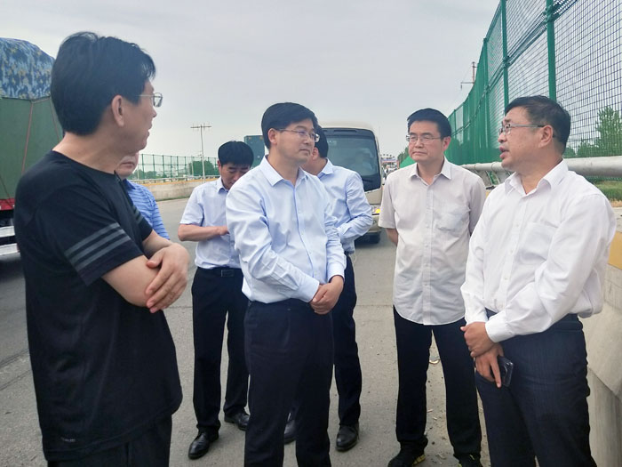 省自然資源廳廳長張興遼到我縣調(diào)研黃河故道生態(tài)修復(fù)工作 省自然資源廳廳長張興遼到我縣調(diào)研黃河故道生態(tài)修復(fù)工作