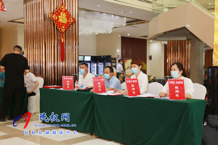 兩會(huì)進(jìn)行時(shí):政協(xié)委員今日?qǐng)?bào)到 兩會(huì)進(jìn)行時(shí):政協(xié)委員今日?qǐng)?bào)到