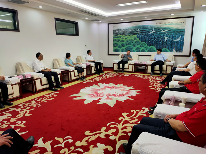 廣州工控黨委副書記、總經(jīng)理、副董事長張偉濤一行蒞民調(diào)研