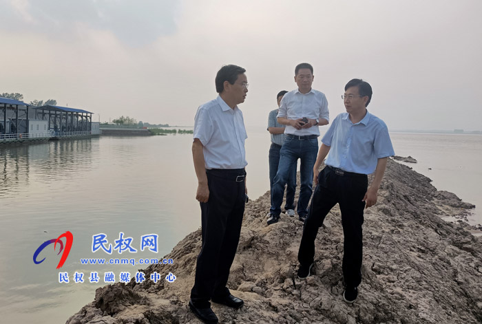 市人大常委會副主任、縣委書記姬脈常調(diào)研指導(dǎo)我縣河長制工作