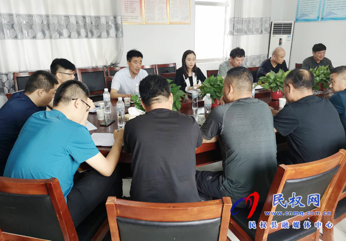 副縣長朱琳到老顏集鄉(xiāng)調(diào)研指導(dǎo)脫貧攻堅(jiān)工作 副縣長朱琳到老顏集鄉(xiāng)調(diào)研指導(dǎo)脫貧攻堅(jiān)工作