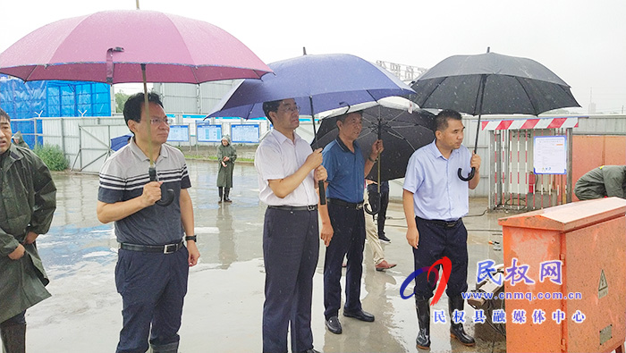 省住建廳檢查組蒞臨我縣檢查安全生產(chǎn)和城市排水防澇工作 省住建廳檢查組蒞臨我縣檢查安全生產(chǎn)和城市排水防澇工作