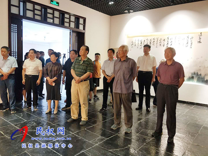 “商丘與黃河論壇”專家考察組一行蒞臨民權(quán)考察 “商丘與黃河論壇”專家考察組一行蒞臨民權(quán)考察