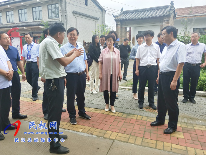 國家脫貧攻堅普查工作領導小組到我縣督導脫貧攻堅普查工作開展情況 國家脫貧攻堅普查工作領導小組到我縣督導脫貧攻堅普查工作開展情況
